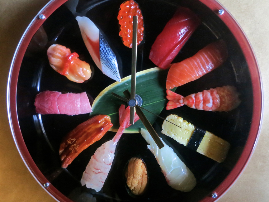 Gold Foil Sushi Clock | Japan Trend Shop - View #4