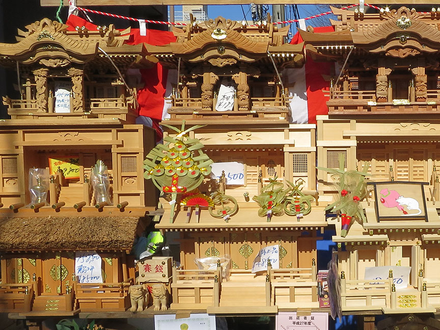 Shinto household shrines made of yukusugi cedar