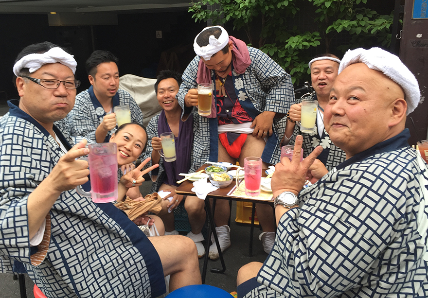 Omikoshi team drinking in Asakusa after the Sanja matsuri