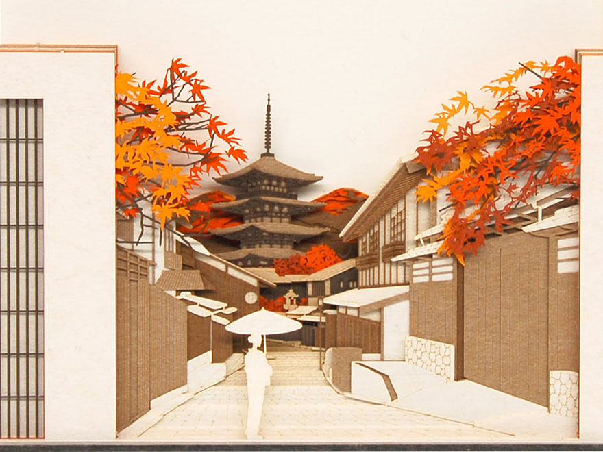 Notepad from Omoshiroi online store that reveals Kyoto autumn street as it's used