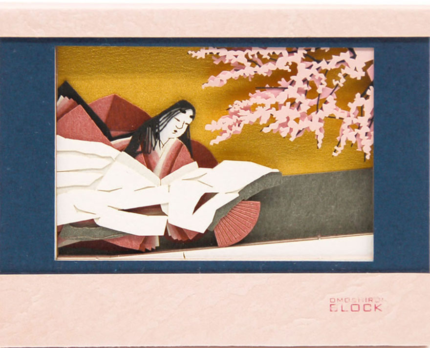 Notepad from Omoshiroi online store that reveals Heian woman in kimono as it's used