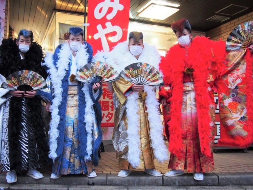 Outlandish costumes on Kitakyushu's Seijinshiki no hi coming of age day from SoraNews24