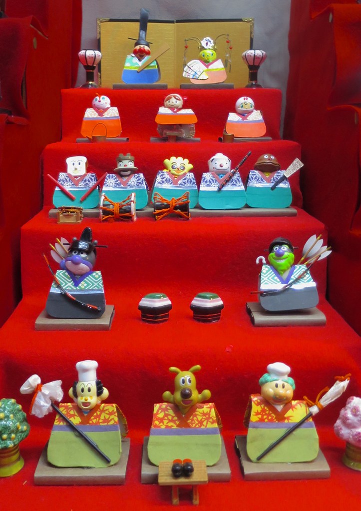 Girls' Day doll set with Anpanman figures