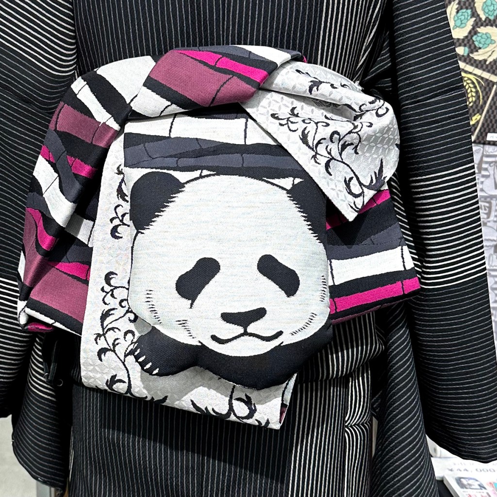 Obis with padded end displayed at the Tokyo Kimono Show 2023