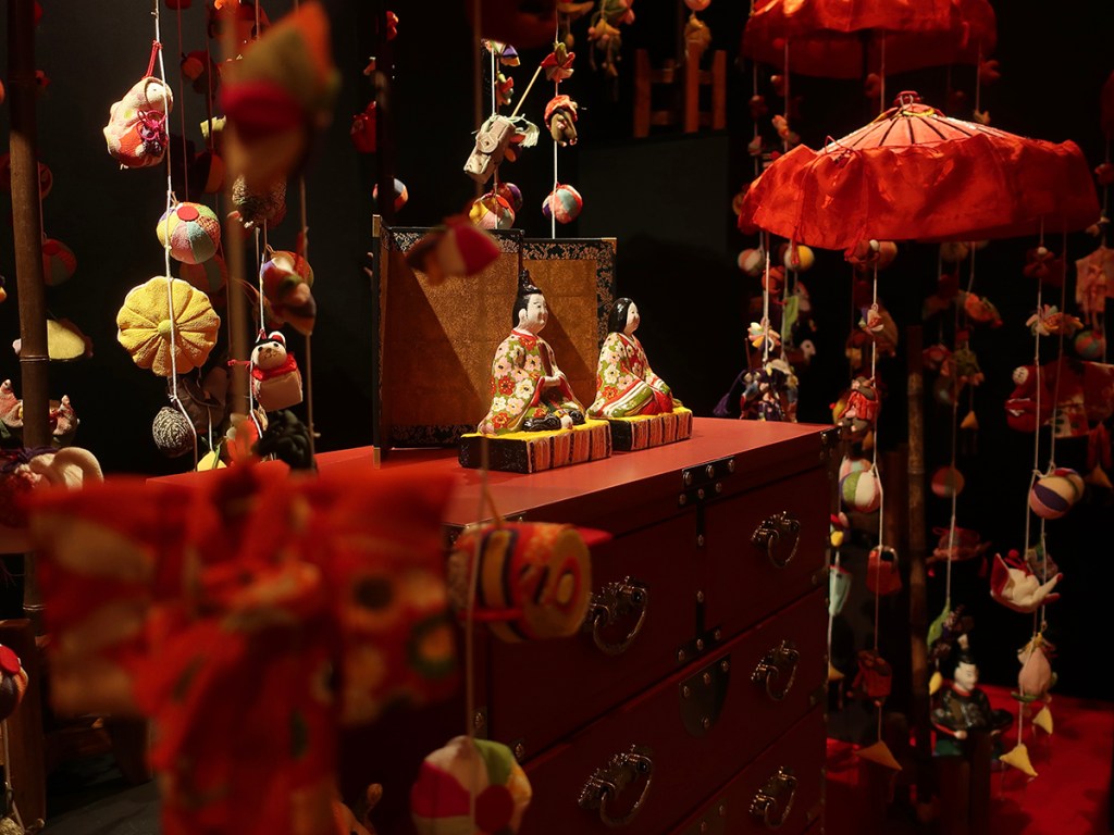 Art installation at Hotel Gajoen exhibit "Lucky subjects and Symbols in Japanese Art"