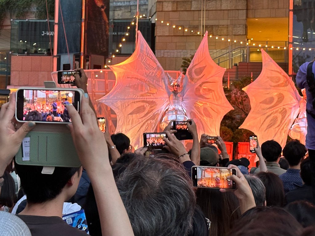 "White Wings" by Close-Act Theater (Netherlands)